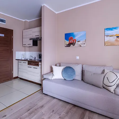 Lazurowy Dwór - Nadmorskie W Sztutowie Hotel *