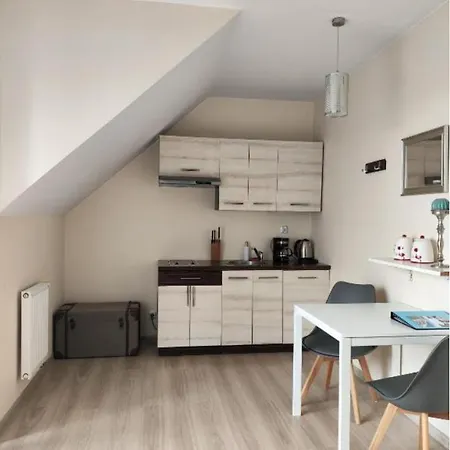 Appartement Lazurowy Dwor - Nadmorskie Z Basenem Oraz Restauracja W Sztutowie