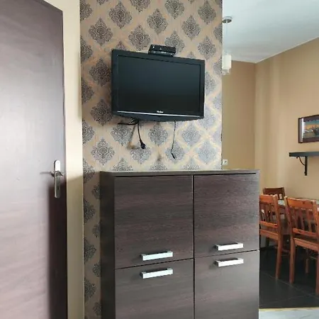 Lazurowy Dwor - Nadmorskie Z Basenem Oraz Restauracja W Sztutowie Appartement
