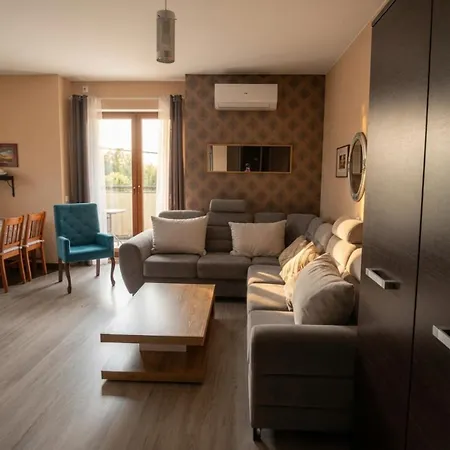 Hotel Lazurowy Dwór - Nadmorskie W Sztutowie *