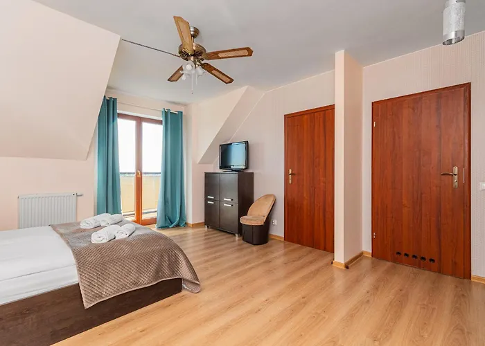 Lazurowy Dwor - Nadmorskie W Sztutowie Daire Sztutowo